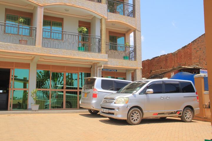 Hotel 18 of 19