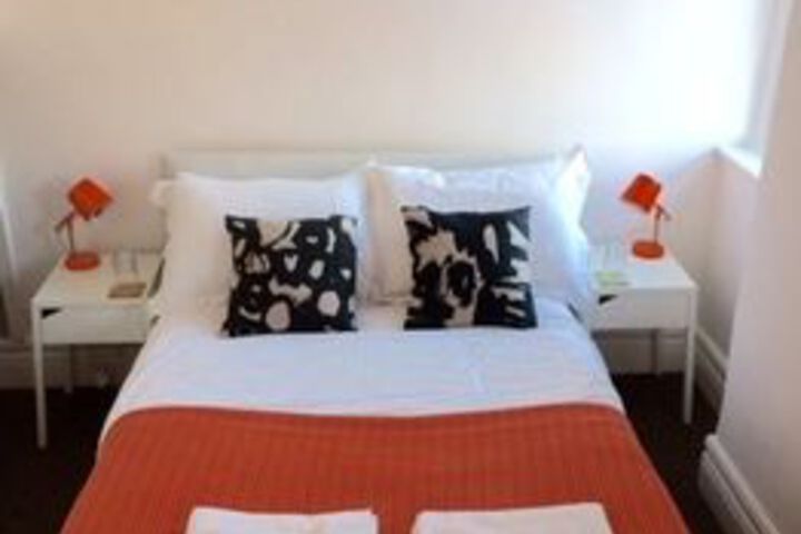 Room 40 of 48