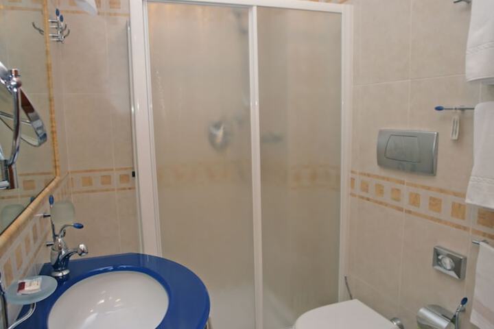 Bathroom Interior Photo