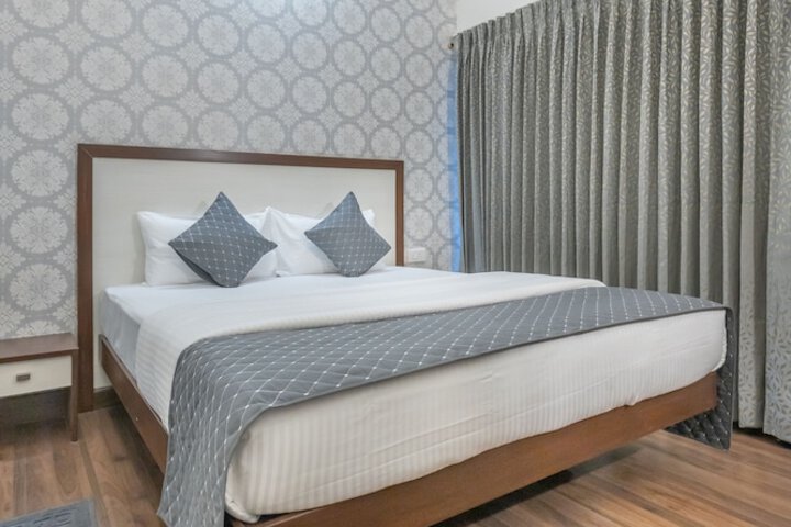 Room 10 of 39
