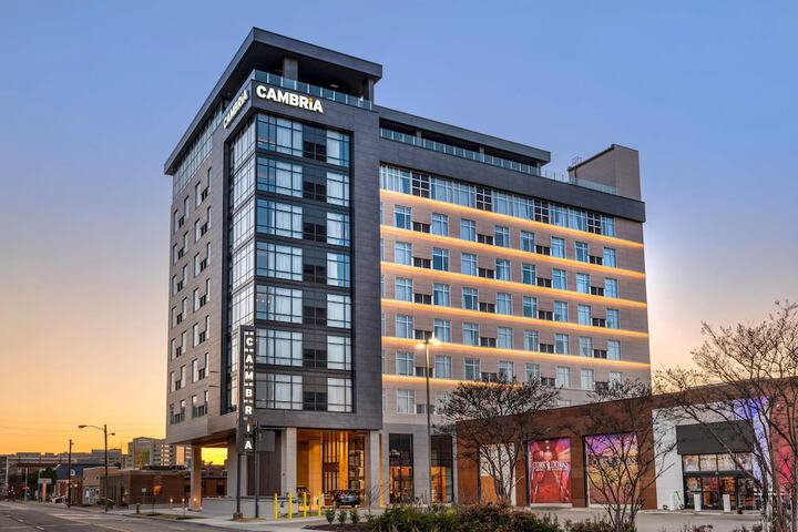 Exterior of Cambria Hotel Nashville Midtown