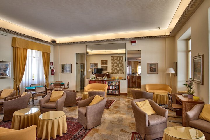 Lobby sitting area