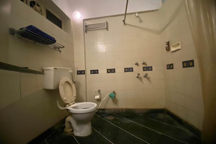 Clean Restrooms