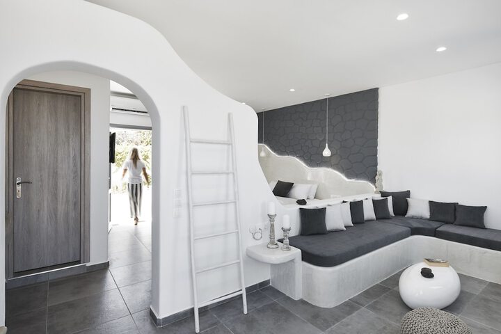 Room 10 of 70
