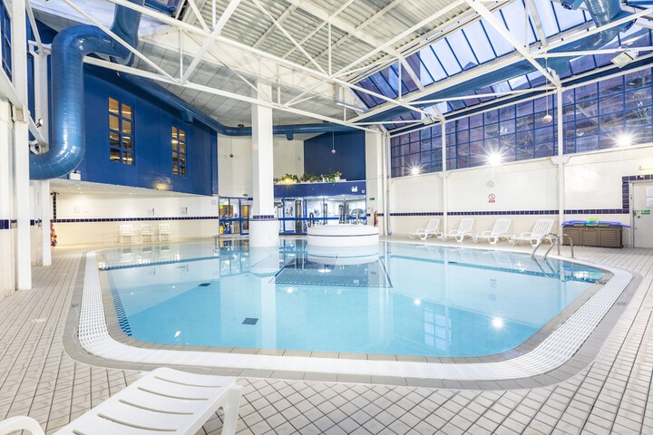 Pool 38 of 75