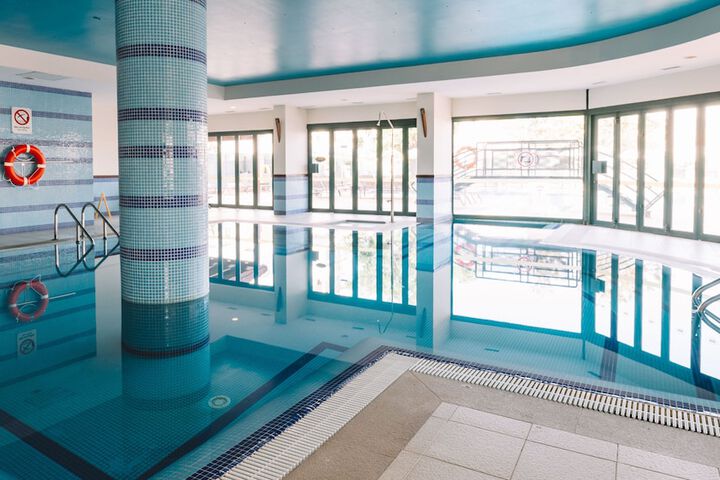 Pool 34 of 74