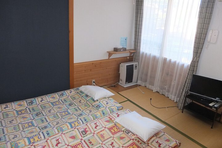 Room 11 of 54