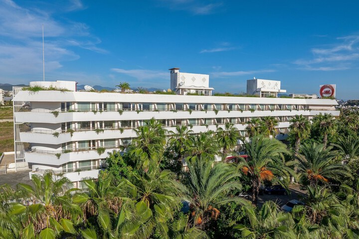 Hotel 54 of 60