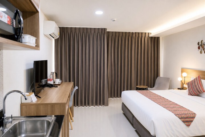 Room 59 of 103