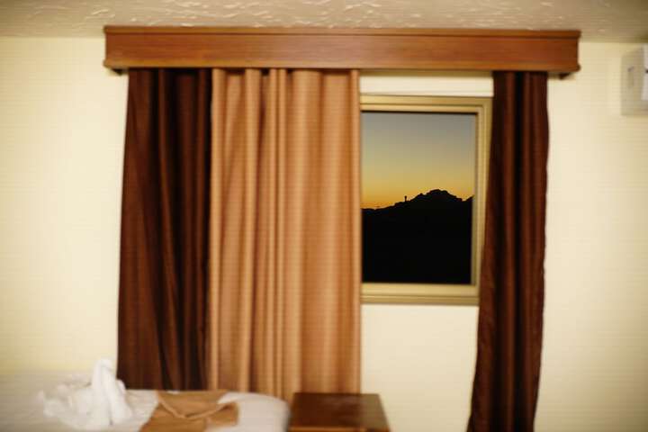 Room 15 of 37