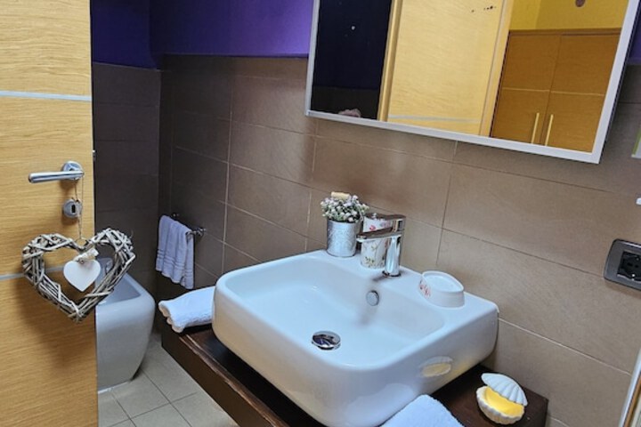 Bathroom Interior Photo
