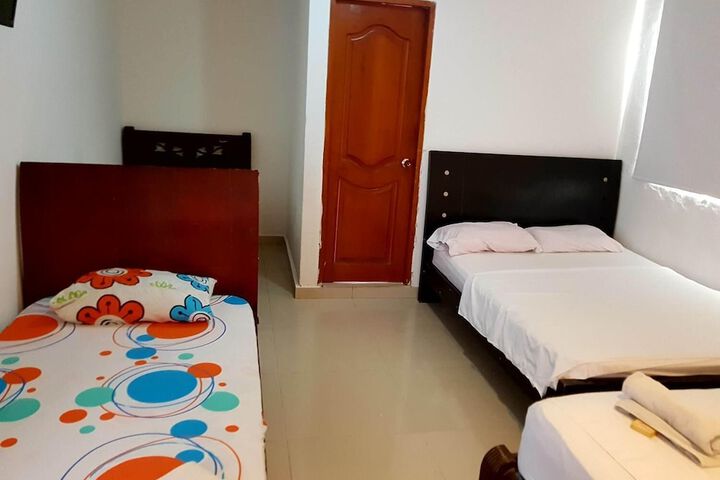 Room 8 of 25