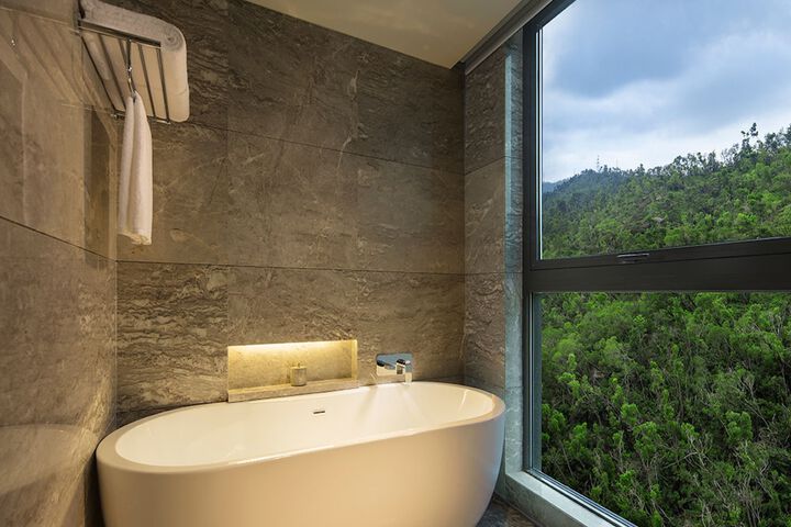 Room 16 of 56