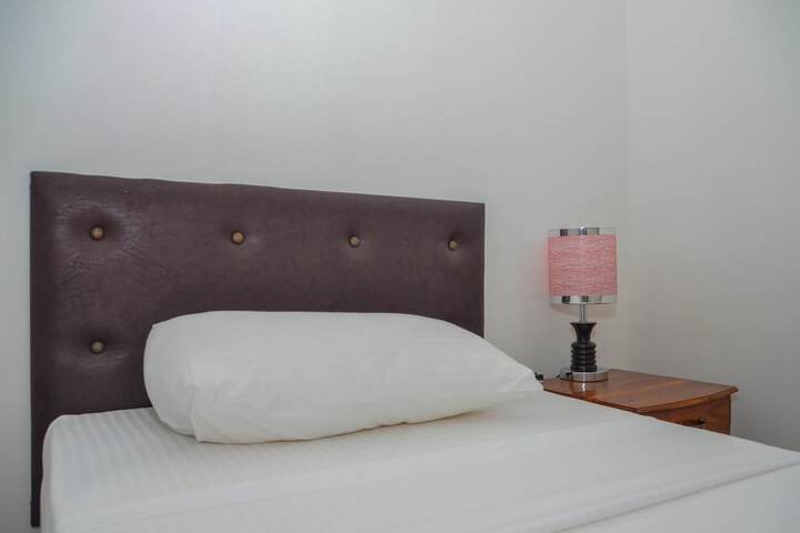 Room 4 of 34