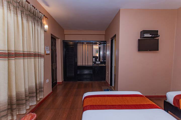 Room 15 of 40