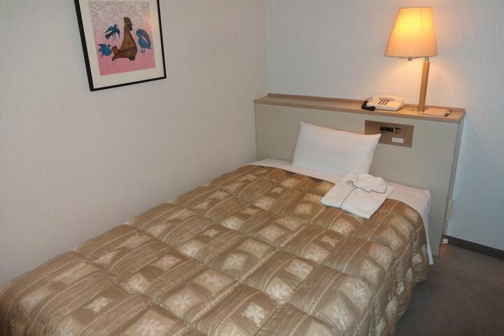 Room 15 of 39