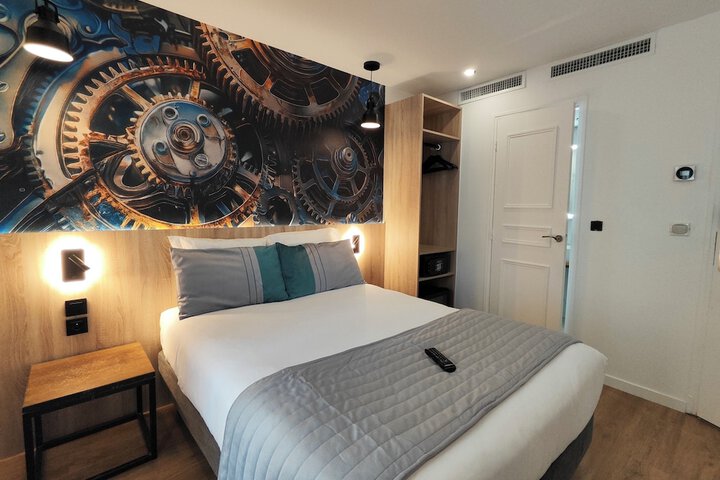 Room 20 of 57