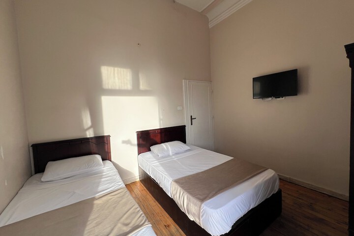 Room 18 of 81