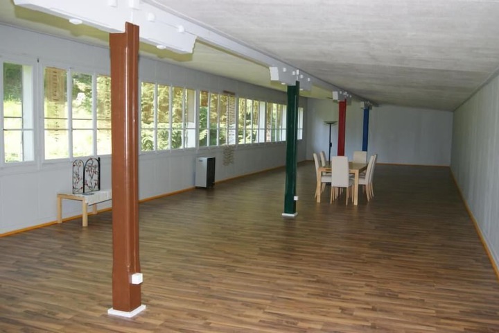Ballroom/Hall 28 of 50