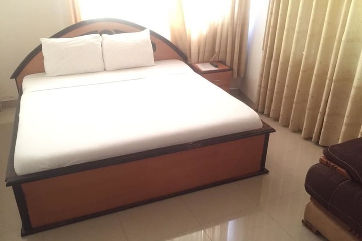 Room 7 of 20
