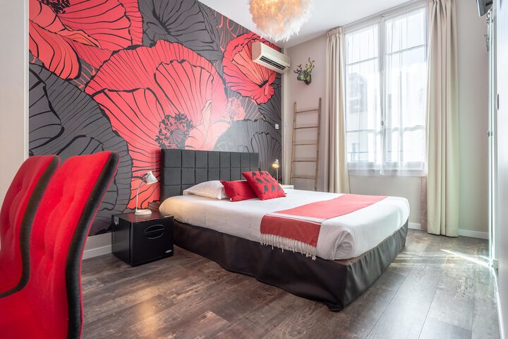 Room 10 of 66