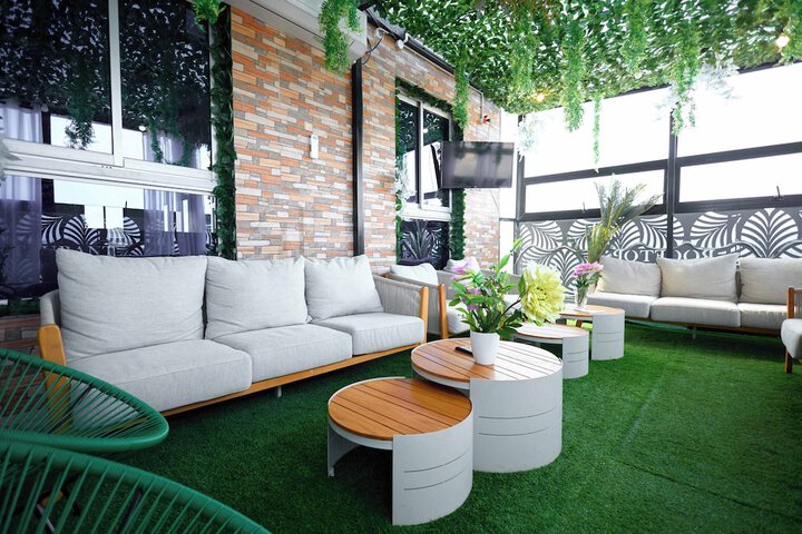 Terrace/Patio 165 of 170