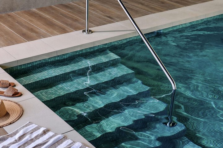 Pool 39 of 78