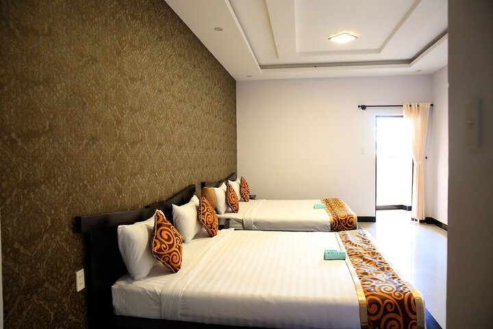 Room 36 of 84