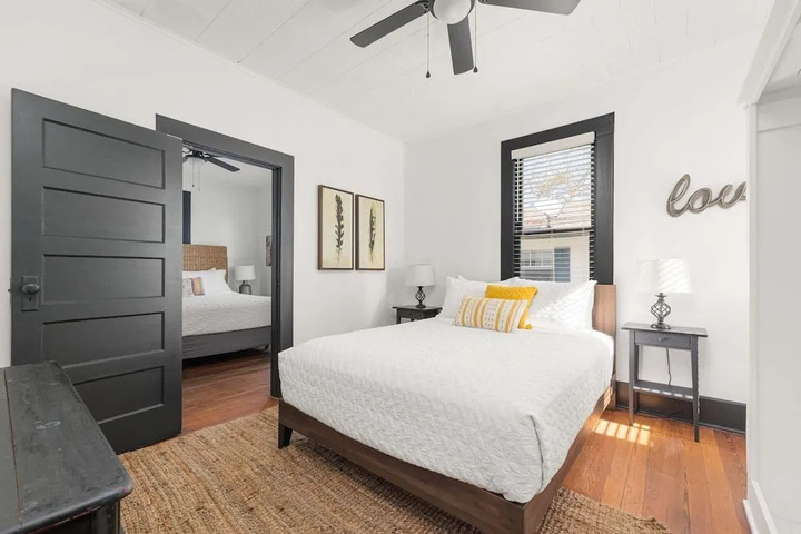 Room 5 of 15