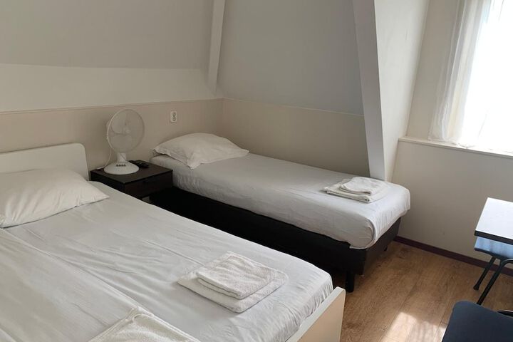 Room 13 of 58