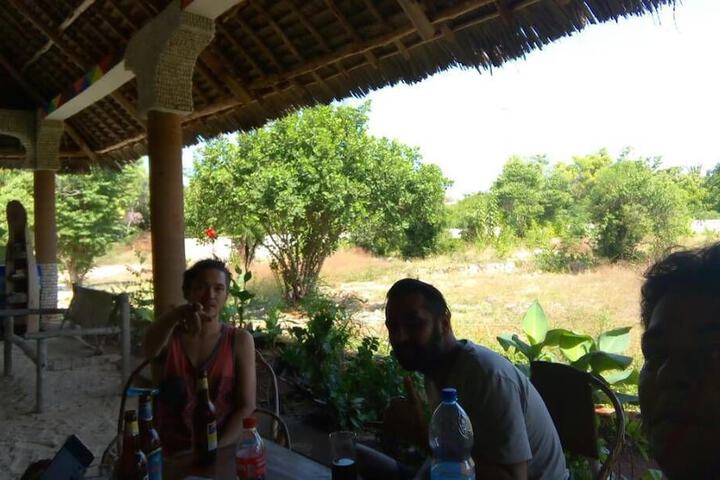 Dining 6 of 7