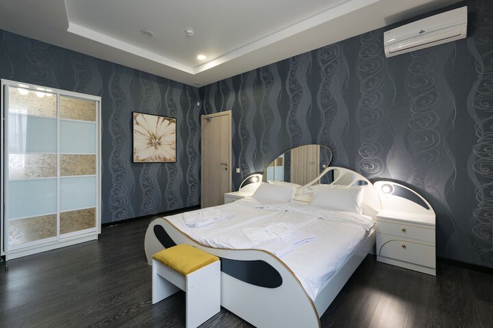 Room 13 of 101