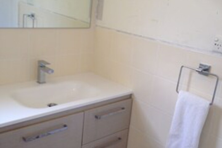 Room 43 of 78