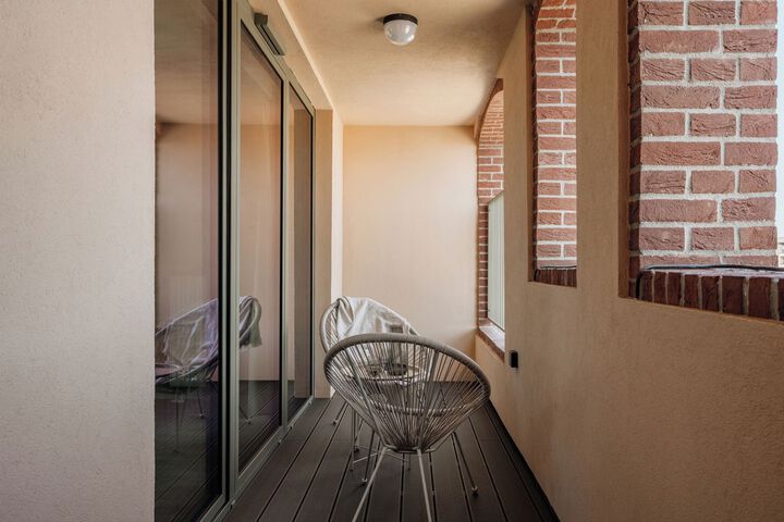 Terrace/Patio 6 of 298