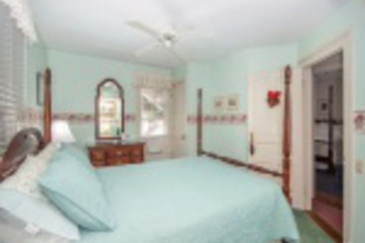 Room 53 of 84