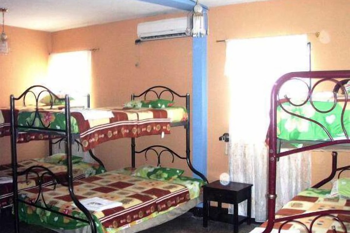 Room 27 of 53