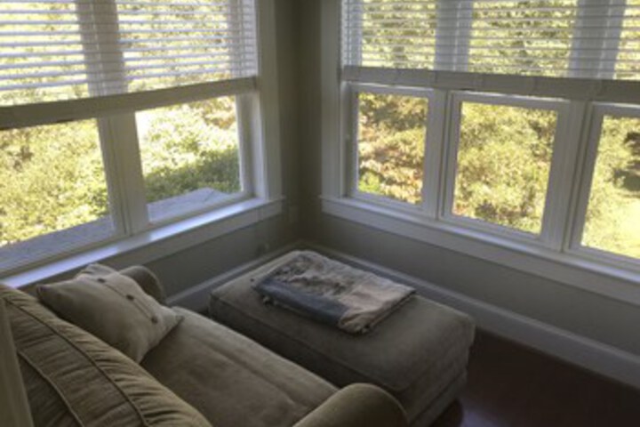 Hotel Exterior 37 of 120