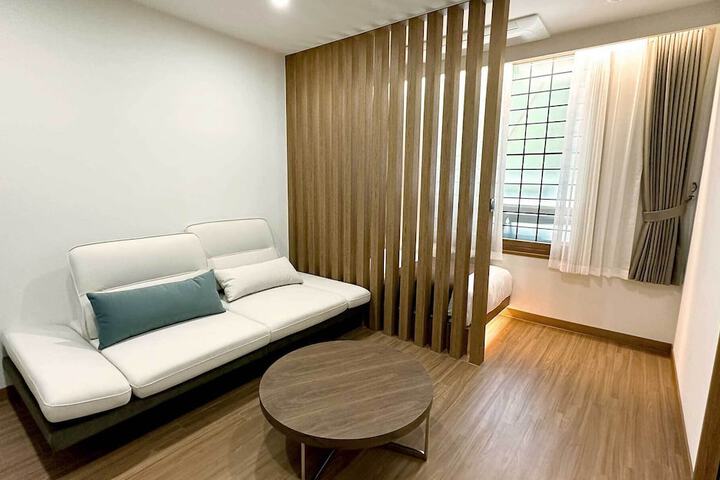Room 26 of 42