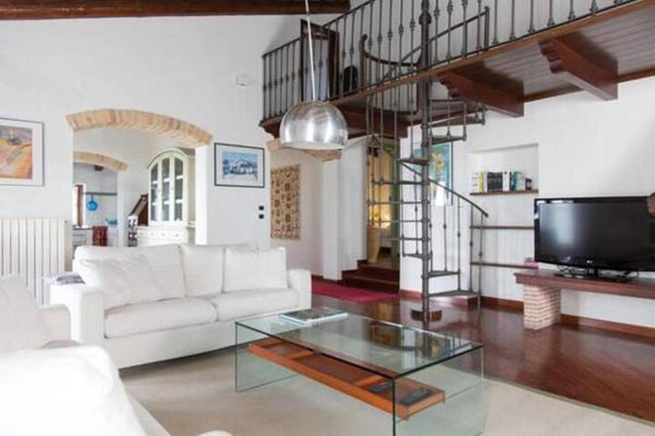 General 18 of 100