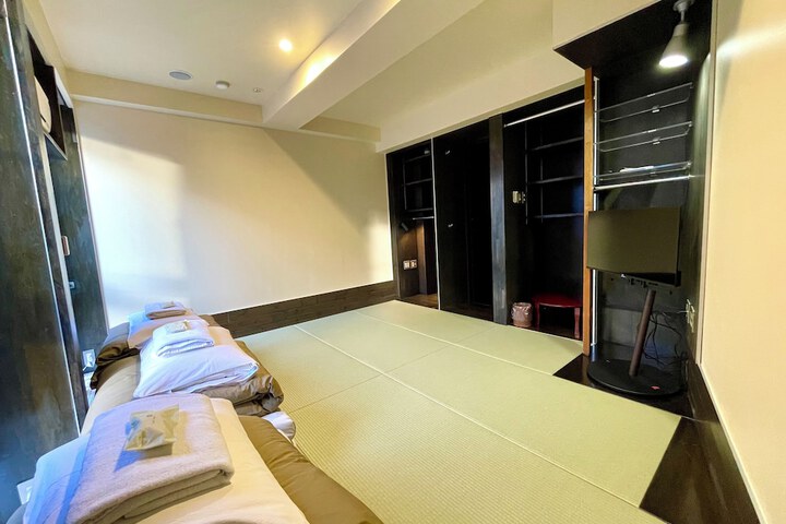 Room 16 of 67