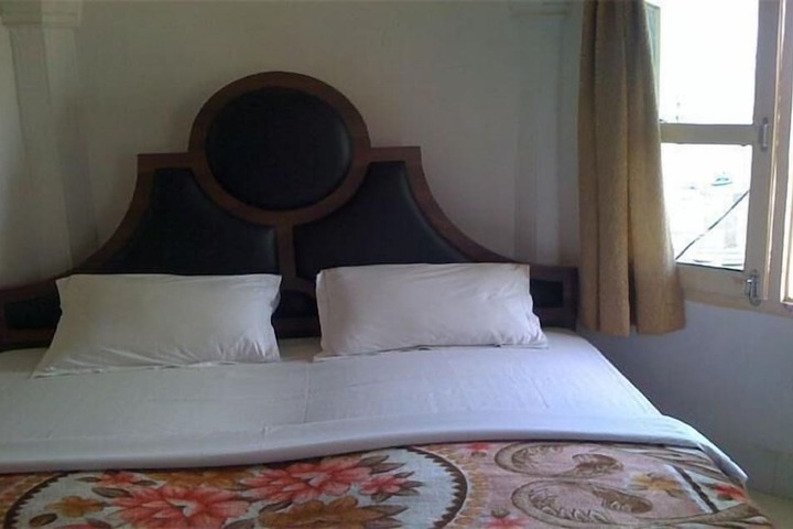 Room 58 of 117