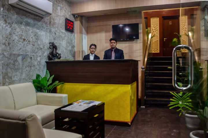 Emporio Hotel