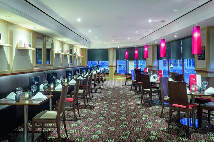 Dining 66 of 86