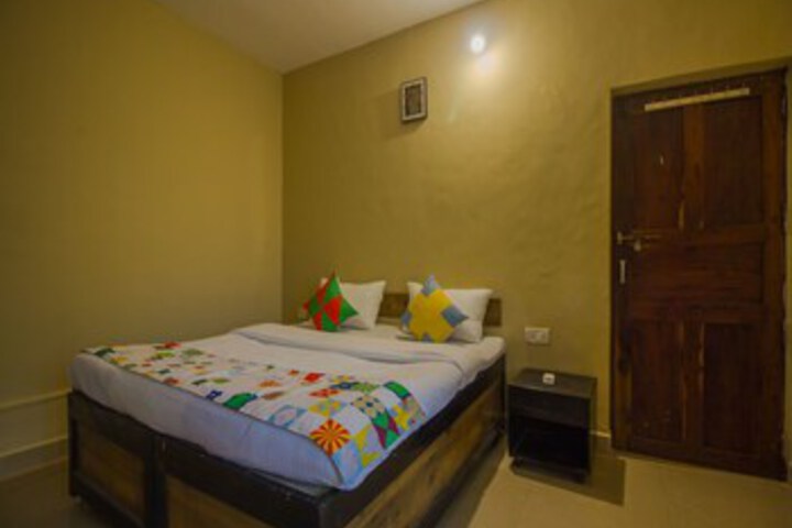 Room 18 of 24