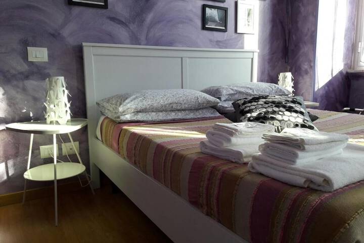 Room 12 of 34