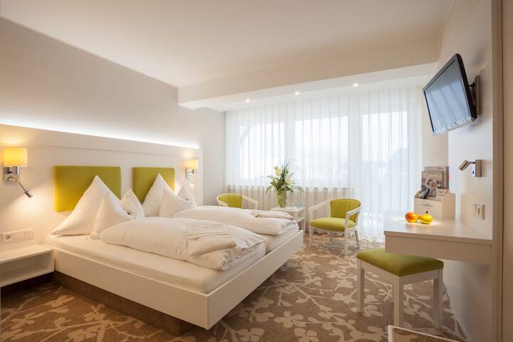 Room 12 of 41