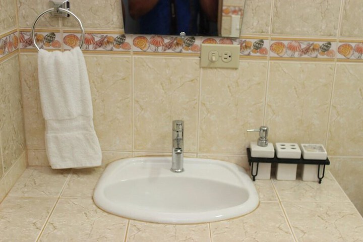 Room 14 of 29