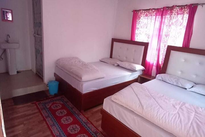 Hotel Geeta Palace in Ukhimath