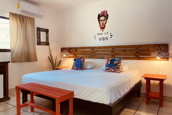 Room 12 of 120