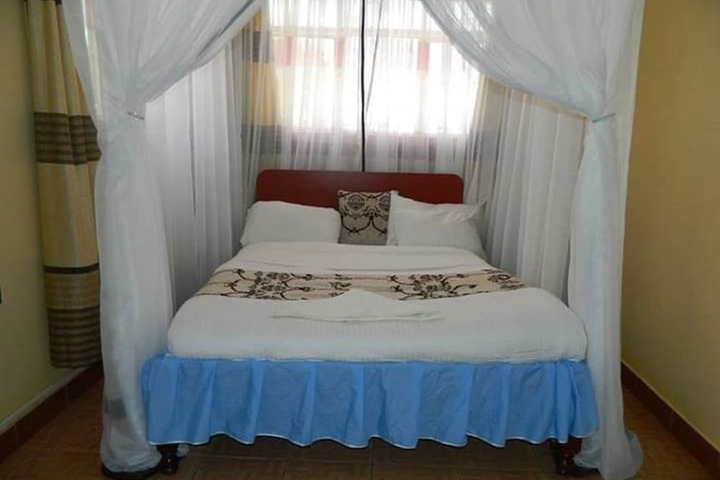 Room 3 of 19
